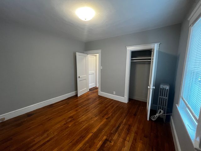 113 Sherwood St 1L, Boston, MA 02131