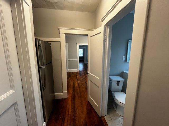 113 Sherwood St 1L, Boston, MA 02131