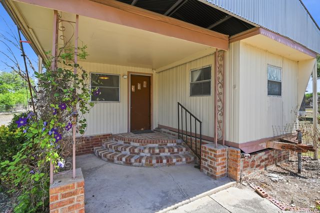 225 Crystal Valley, Cibolo, TX 78108