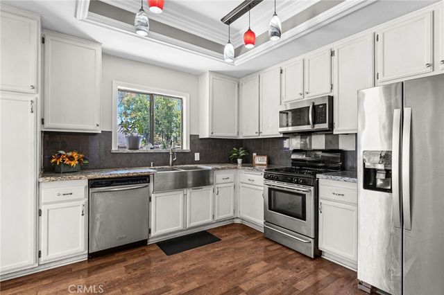 424 Walker, San Dimas, CA 91773