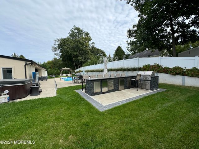 608 Deal Road, Oakhurst, NJ 07755