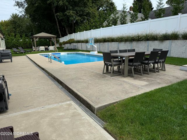 608 Deal Road, Oakhurst, NJ 07755