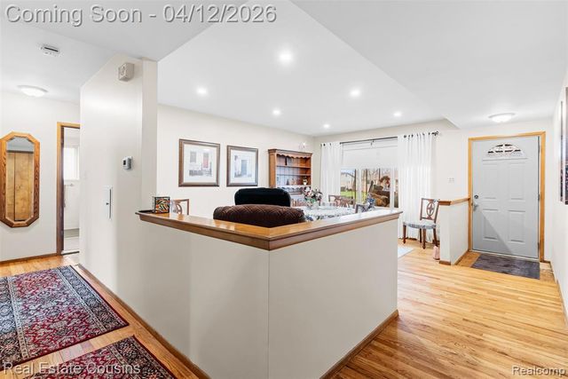 34650 Hawke Drive, Sterling Heights, MI 48310