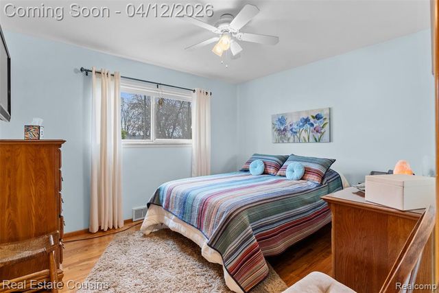 34650 Hawke Drive, Sterling Heights, MI 48310