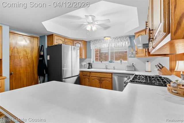 34650 Hawke Drive, Sterling Heights, MI 48310