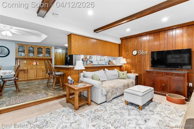 34650 Hawke Drive, Sterling Heights, MI 48310