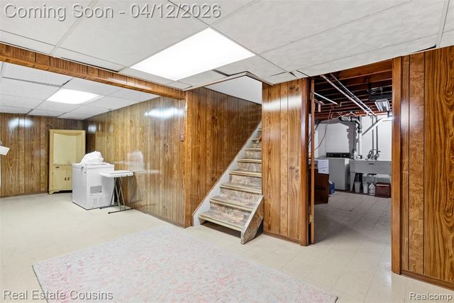 34650 Hawke Drive, Sterling Heights, MI 48310