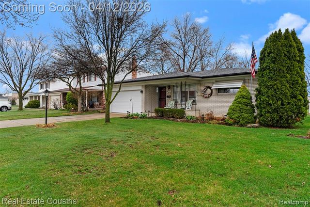 34650 Hawke Drive, Sterling Heights, MI 48310