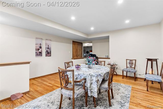 34650 Hawke Drive, Sterling Heights, MI 48310