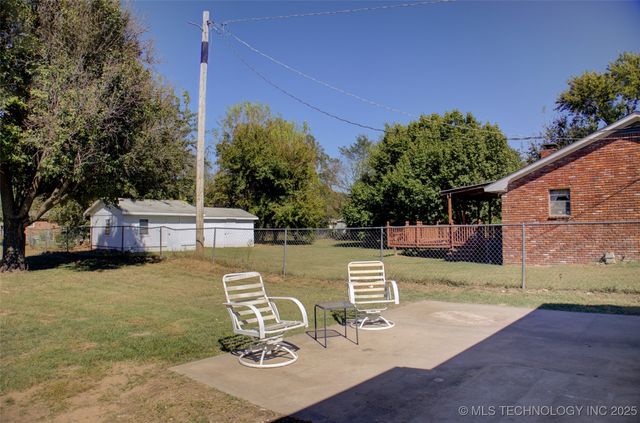 7721 E 131st Street S, Bixby, OK 74008