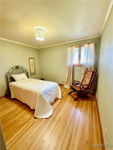 291 Terrace Boulevard, Cheektowaga, NY 14043