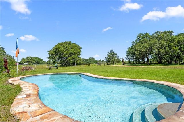 7824 Waldeck Cemetery Road, Round Top, TX 78954