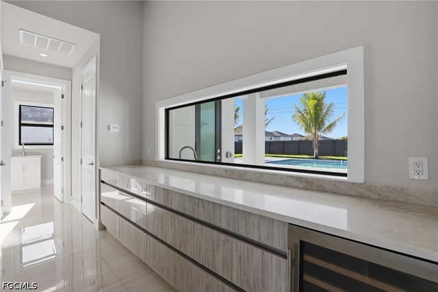 1414 NE 19th TER, Cape Coral, FL 33909