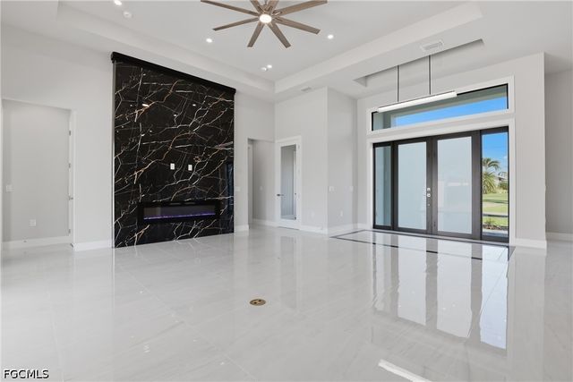 1414 NE 19th TER, Cape Coral, FL 33909