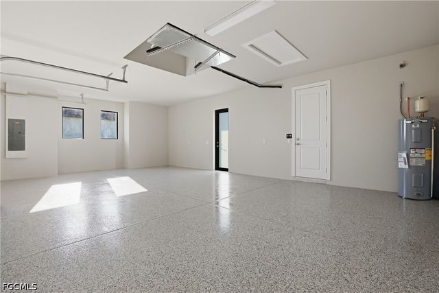 1414 NE 19th TER, Cape Coral, FL 33909