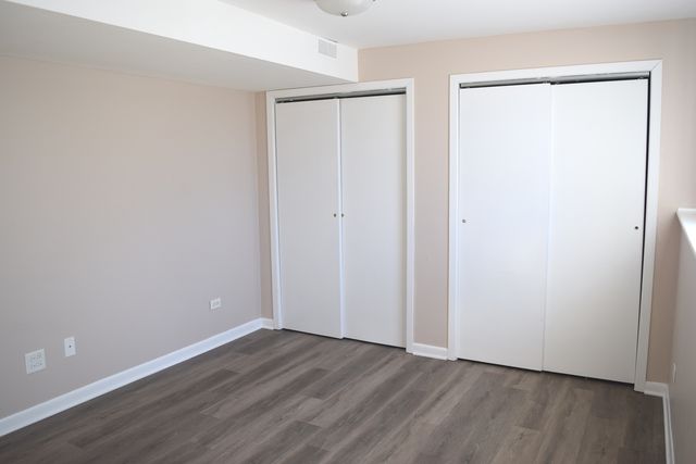 7040 Meadowbrook Lane, Hanover Park, IL 60133