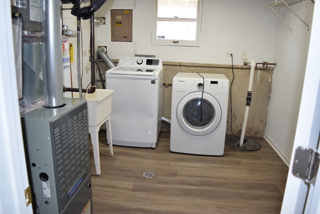 7040 Meadowbrook Lane, Hanover Park, IL 60133