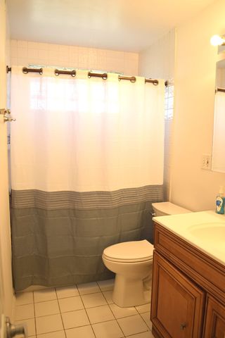 7040 Meadowbrook Lane, Hanover Park, IL 60133