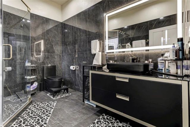 3173 Weldon Avenue, Los Angeles, CA 90065
