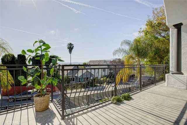 3173 Weldon Avenue, Los Angeles, CA 90065