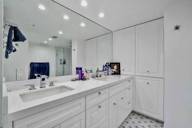 400 N Flagler Drive 1505, West Palm Beach, FL 33401