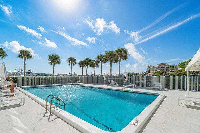 400 N Flagler Drive 1505, West Palm Beach, FL 33401