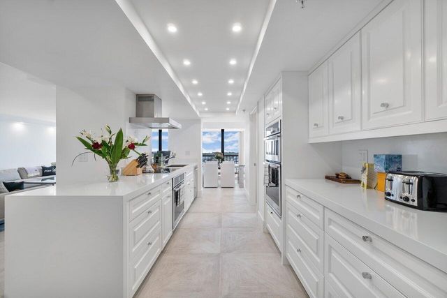 400 N Flagler Drive 1505, West Palm Beach, FL 33401