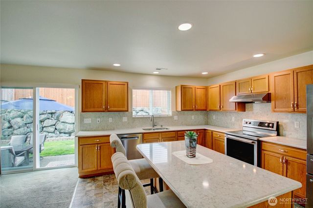 417 Crested Butte Boulevard, Mount Vernon, WA 98273