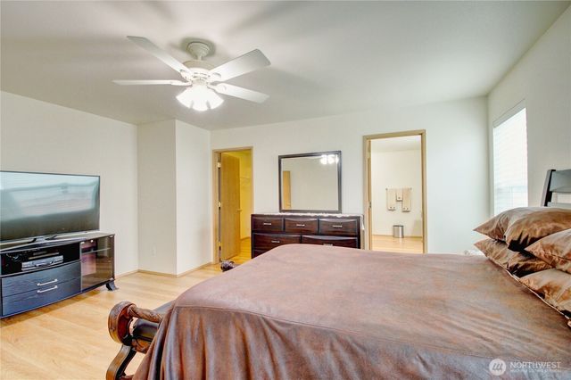 417 Crested Butte Boulevard, Mount Vernon, WA 98273