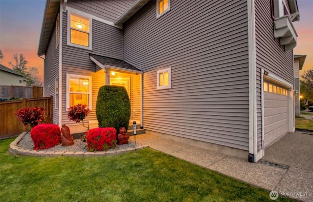 417 Crested Butte Boulevard, Mount Vernon, WA 98273