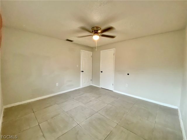 1534 Oak DR, Fort Myers, FL 33907