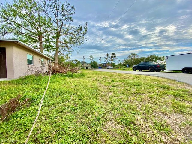 1534 Oak DR, Fort Myers, FL 33907