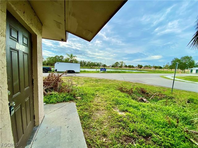 1534 Oak DR, Fort Myers, FL 33907
