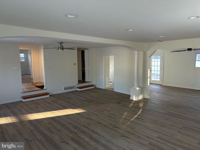 904 MERCER ST, Cherry Hill, NJ 08002