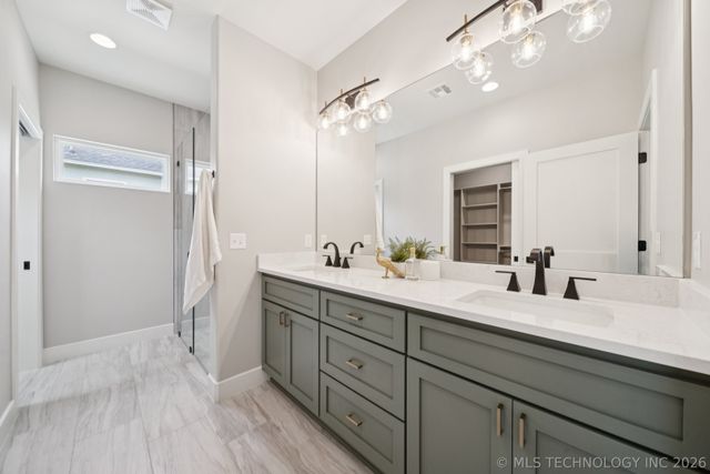 210 S Bluff Street B, Catoosa, OK 74015