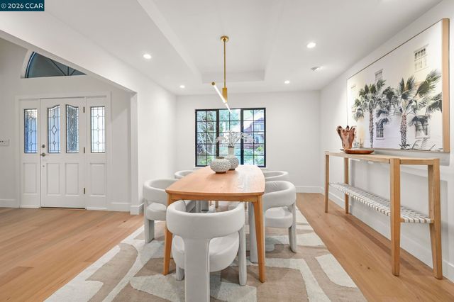 4060 Sugar Maple Dr, Danville, CA 94506