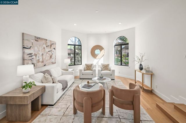 4060 Sugar Maple Dr, Danville, CA 94506