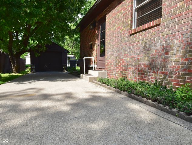 1148 E 56th Street, Indianapolis, IN 46220