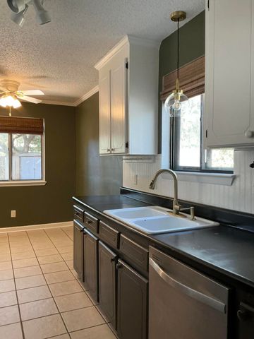 309 Goldenrod Court, Niceville, FL 32578