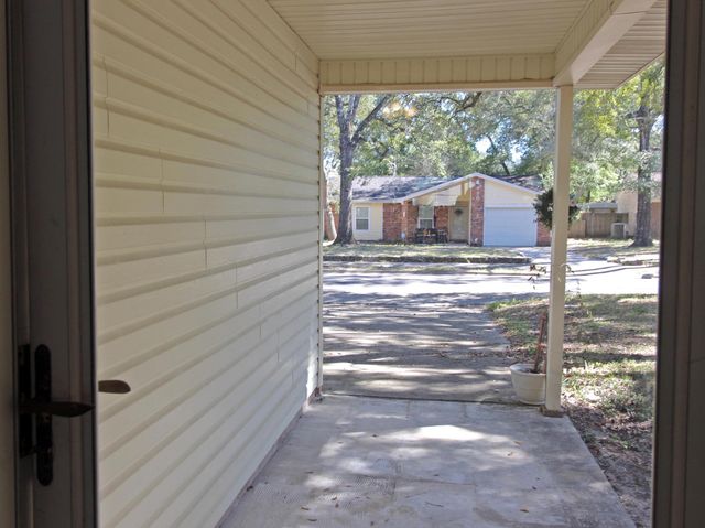 309 Goldenrod Court, Niceville, FL 32578