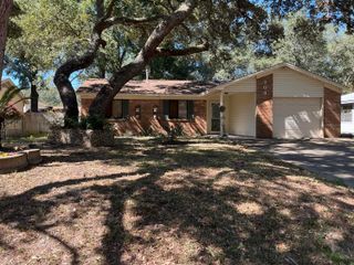 309 Goldenrod Court, Niceville, FL 32578