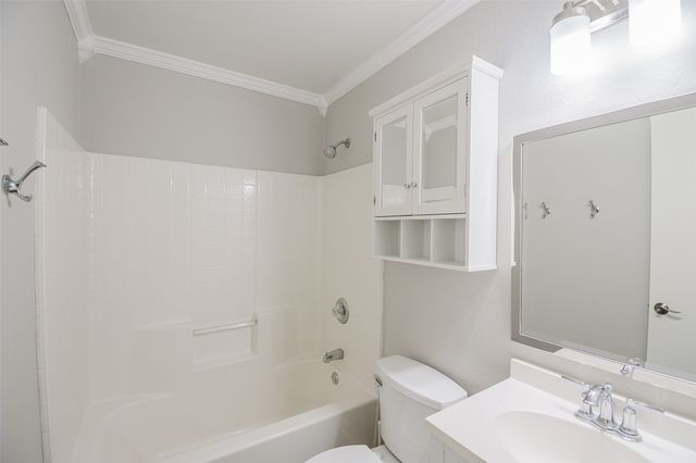 633 Dover Heights Trail, Mansfield, TX 76063