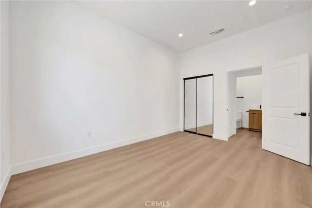 6732 Gentry Avenue, North Hollywood, CA 91606