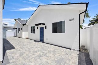 6732 Gentry Avenue, North Hollywood, CA 91606
