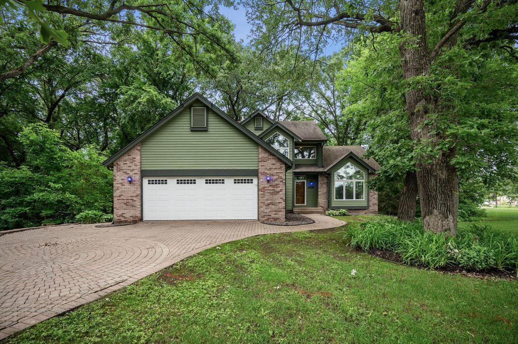 231 Revere Court N, Champlin, MN 55316