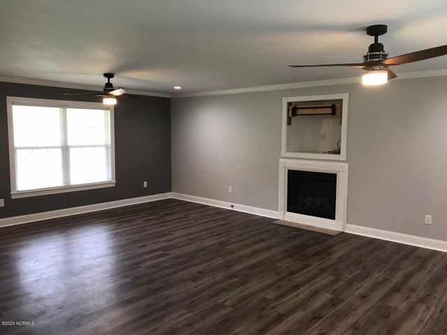 36 Cherokee Drive, Havelock, NC 28532