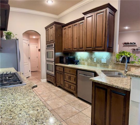 4201 SW Flagstone Boulevard, Bentonville, AR 72713