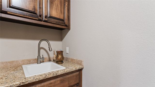 4201 SW Flagstone Boulevard, Bentonville, AR 72713