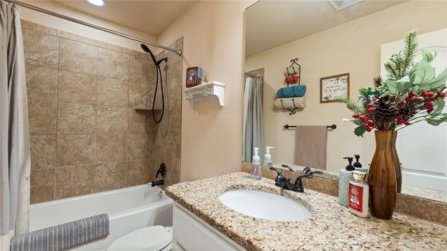 4201 SW Flagstone Boulevard, Bentonville, AR 72713