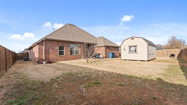 4201 SW Flagstone Boulevard, Bentonville, AR 72713